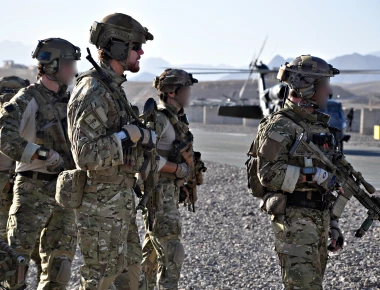 Ρωσία: «Αιχμαλωτίστηκαν Βρετανοί κομάντο των SAS στην Συρία»! - Ρωσικές στρατιωτικές δυνάμεις κατέλαβαν τη Ντούμα! (upd)